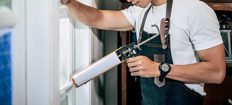 Window Caulking Contractor in Brownsville, FL