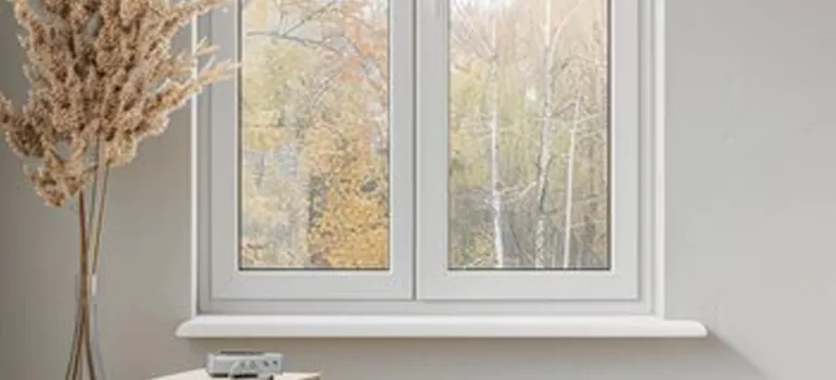 Vinyl Window Stool in Brownsville, FL